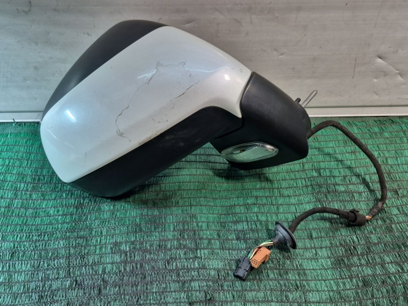 Recambio de retrovisor derecho para peugeot 5008 (0u_, 0e_) 1.6 hdi referencia OEM IAM   