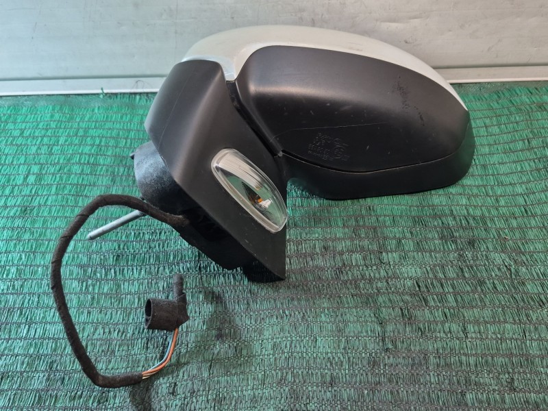 Recambio de retrovisor izquierdo para peugeot 5008 (0u_, 0e_) 1.6 hdi referencia OEM IAM E20208199 E20208199 E20208199