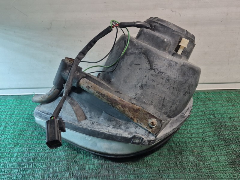 Recambio de faro derecho para aixam crossline 0.4 referencia OEM IAM   