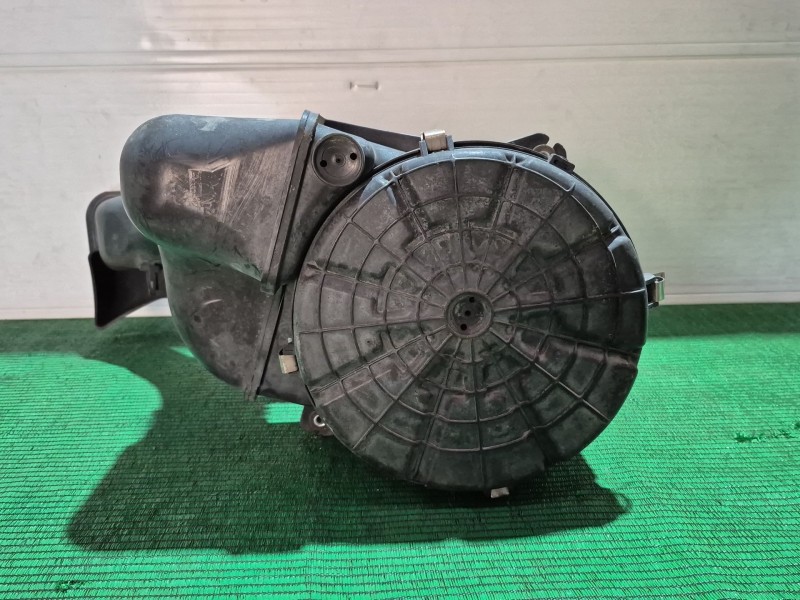 Recambio de filtro aire para nissan cabstar referencia OEM IAM   