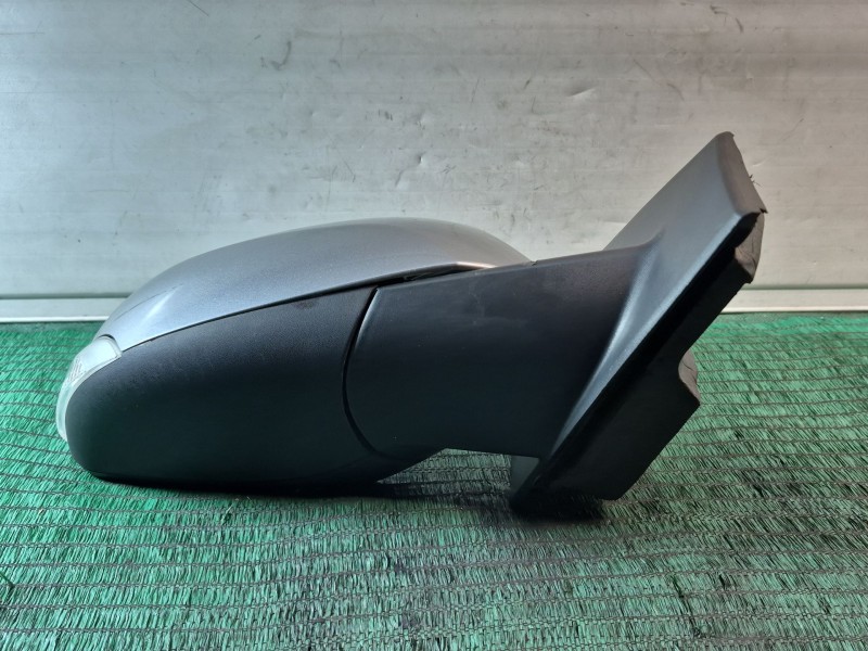 Recambio de faro derecho para renault megane iii berlina 5 p referencia OEM IAM   