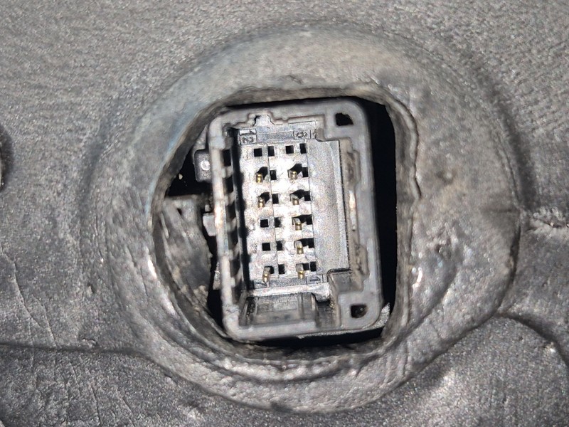 Recambio de faro derecho para renault megane iii berlina 5 p referencia OEM IAM 12523330 12523330 12523330