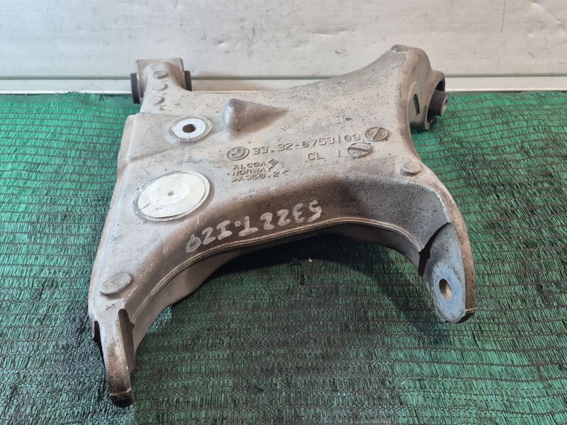 Recambio de brazo suspension superior trasero izquierdo para bmw serie 7 (e65/e66) 6.0 cat referencia OEM IAM 33326753109 333267