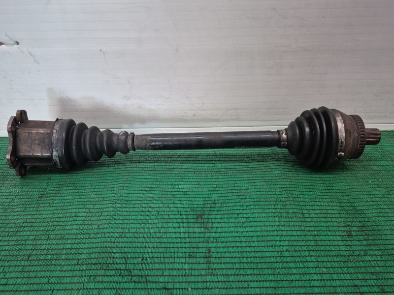 Recambio de transmision delantera derecha para audi a4 b6 (8e2) 1.9 tdi referencia OEM IAM 8E0407272S 8E0407272S 8E0407272S8E040