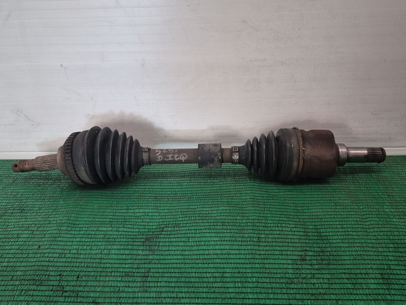 Recambio de transmision delantera izquierda para chrysler grand voyager limited referencia OEM IAM   