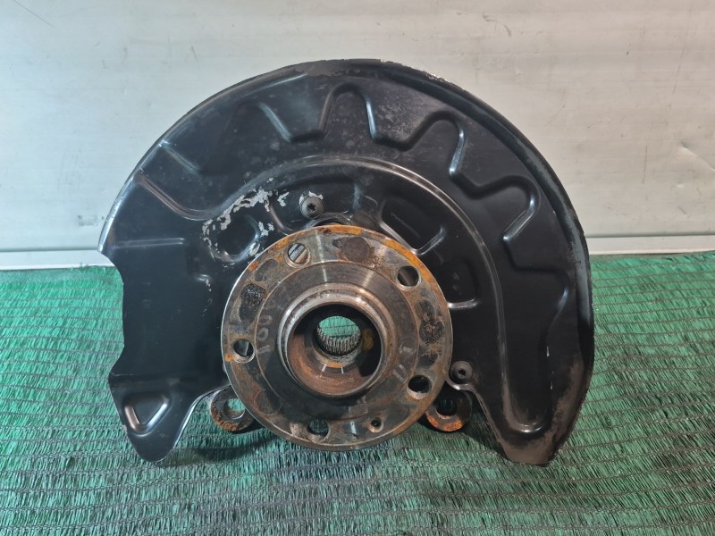 Recambio de mangueta delantera derecha para volkswagen caddy v monospace (sbb, sbj) 2.0 tdi bmt 4wd referencia OEM IAM   