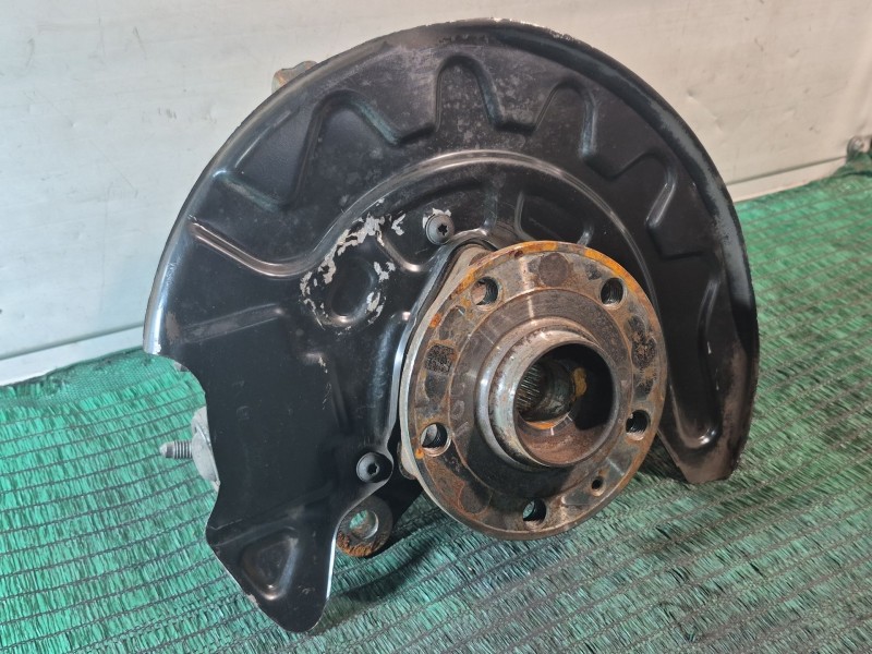 Recambio de mangueta delantera derecha para volkswagen caddy v monospace (sbb, sbj) 2.0 tdi bmt 4wd referencia OEM IAM   