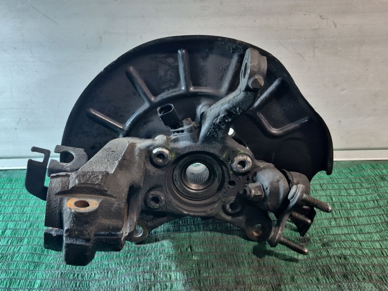 Recambio de mangueta delantera derecha para audi a3 (8p) 2.0 tdi referencia OEM IAM   