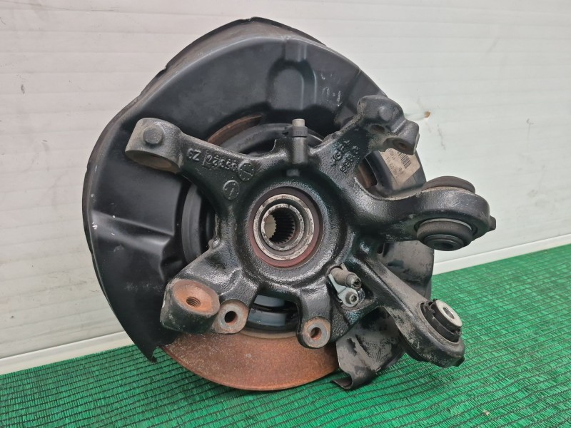 Recambio de mangueta trasera derecha para bmw 1 (e87) 116 i referencia OEM IAM T8518S T8518S T8518S