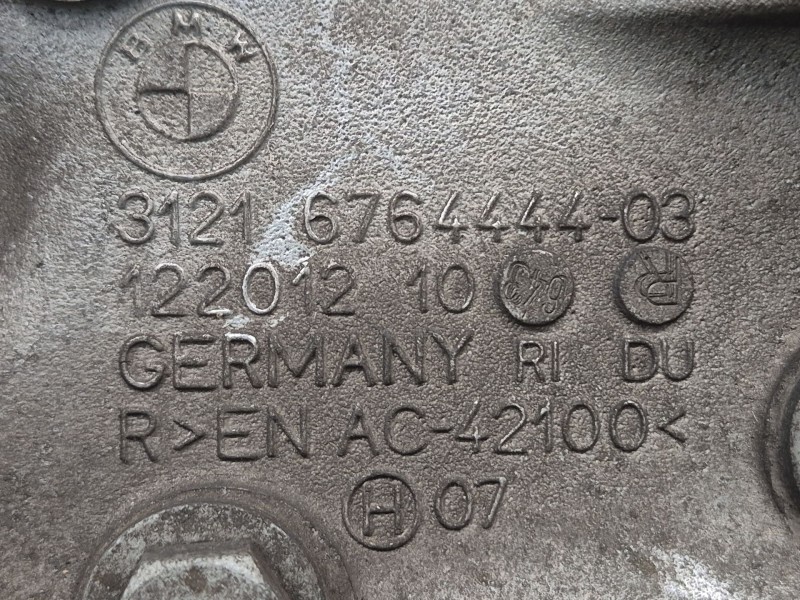 Recambio de mangueta delantera derecha para bmw 1 (e87) 116 i referencia OEM IAM 3121676444403 12201210 12201210