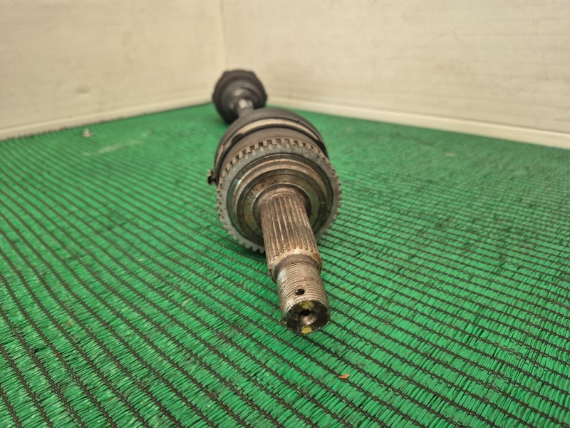 Recambio de transmision trasera izquierda para kia cee´d referencia OEM IAM   