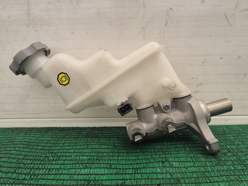 Recambio de bomba freno para kia rio referencia OEM IAM   