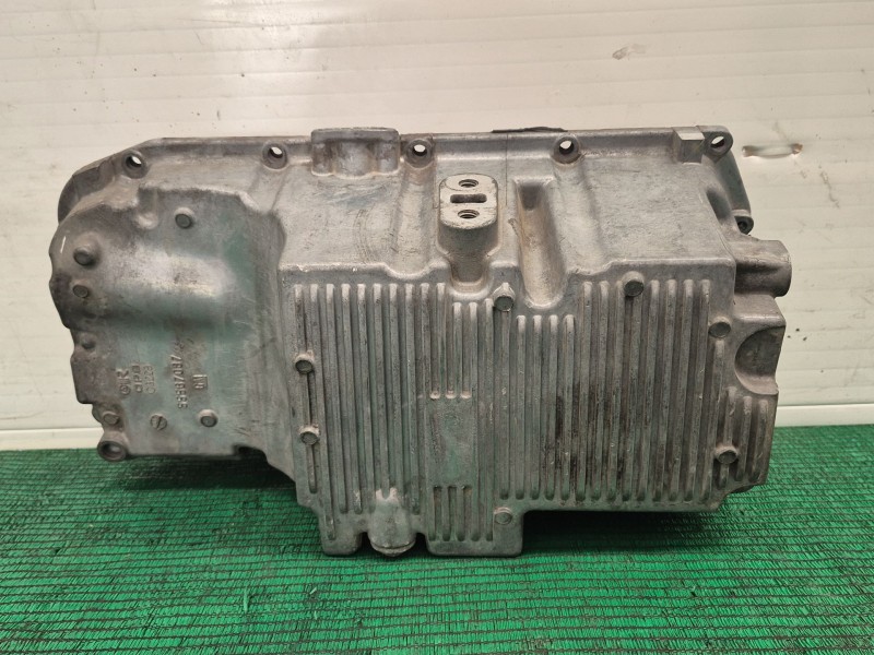 Recambio de carter para opel insignia berlina cosmo referencia OEM IAM   