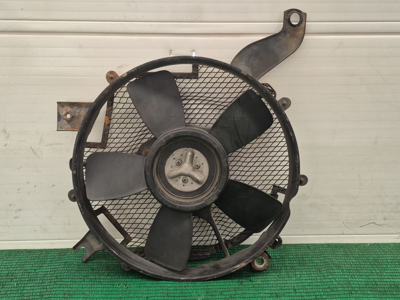 Recambio de electroventilador para mitsubishi montero (v20/v40) 2.8 turbodiesel referencia OEM IAM MR657380 0227400822 022740082