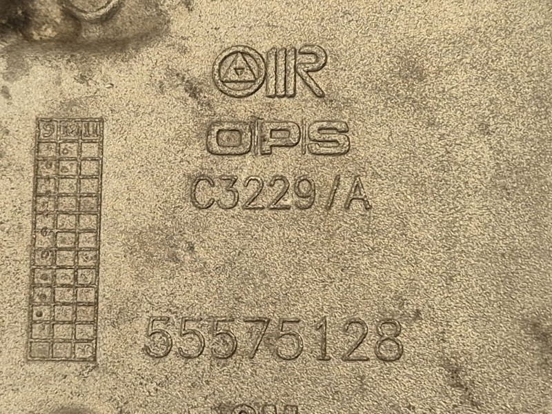 Recambio de carter para opel insignia berlina cosmo referencia OEM IAM   