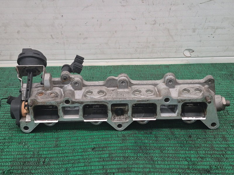 Recambio de colector admision para volkswagen golf plus (521) referencia OEM IAM 03C133204AA 03C133204AA 03C133204AA