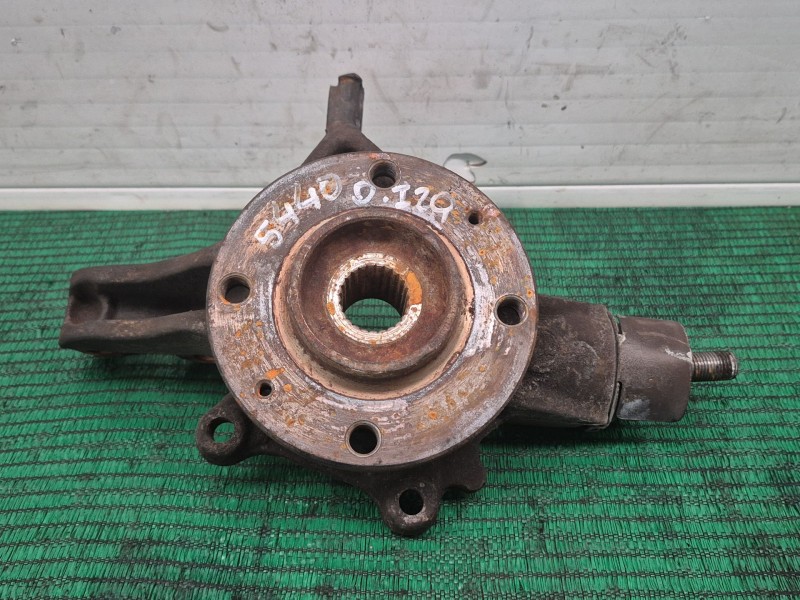 Recambio de mangueta delantera izquierda para peugeot 307 cc (3b) 2.0 hdi 135 referencia OEM IAM   