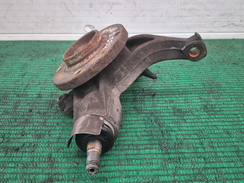 Recambio de mangueta delantera izquierda para peugeot 307 cc (3b) 2.0 hdi 135 referencia OEM IAM   