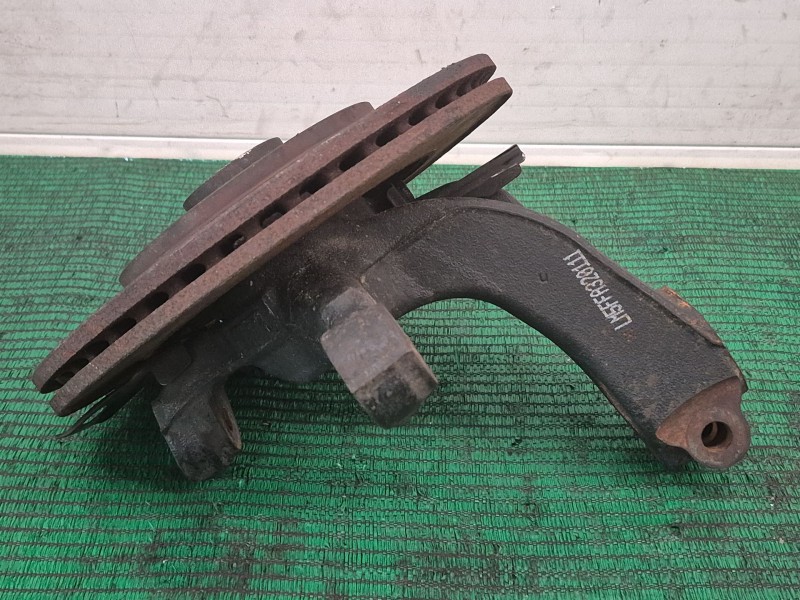 Recambio de mangueta delantera izquierda para peugeot 108 active referencia OEM IAM   