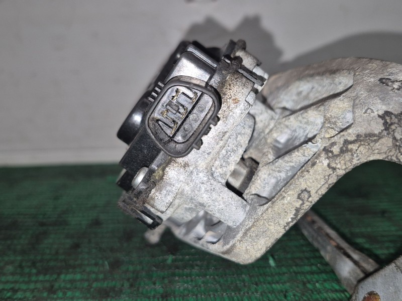 Recambio de motor limpia delantero para toyota yaris (ksp9/scp9/nlp9) básico referencia OEM IAM   