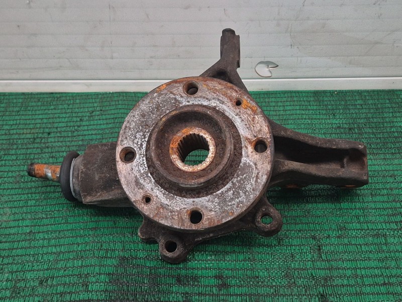 Recambio de mangueta delantera derecha para peugeot 307 cc (3b) 2.0 hdi 135 referencia OEM IAM   