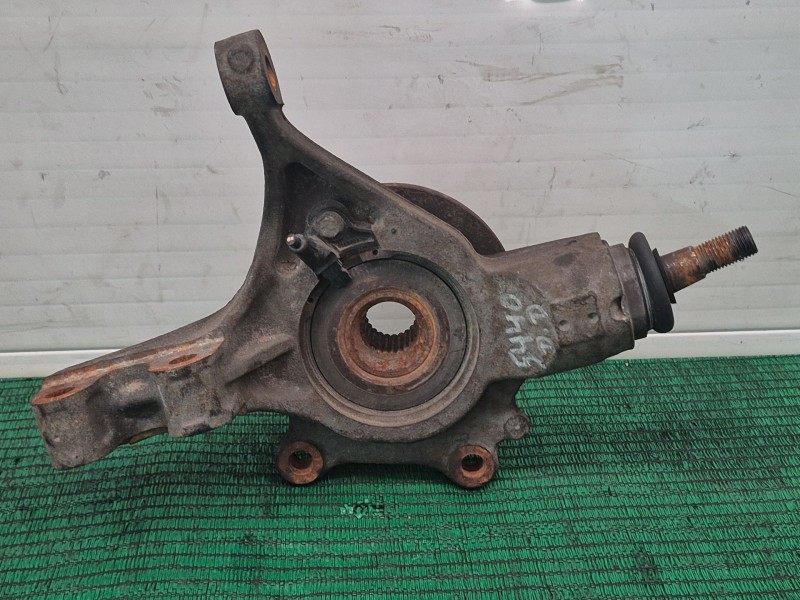 Recambio de mangueta delantera derecha para peugeot 307 cc (3b) 2.0 hdi 135 referencia OEM IAM   