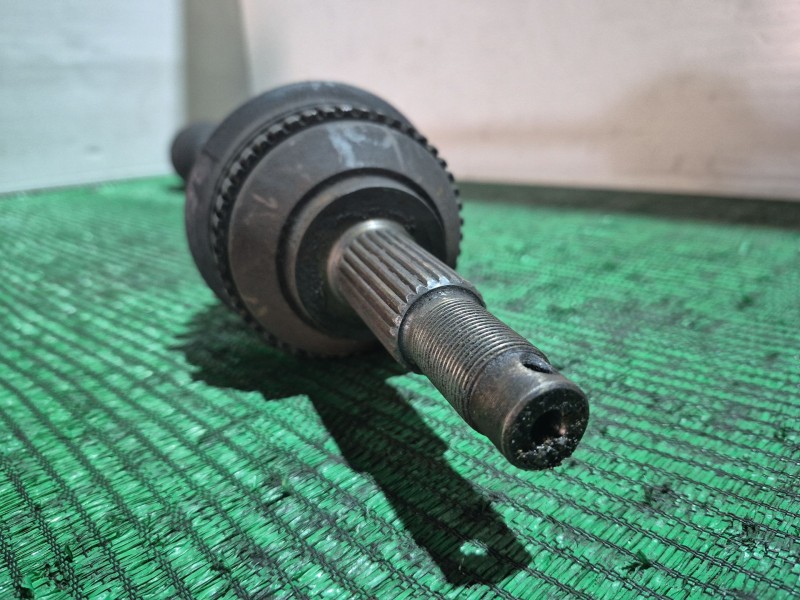 Recambio de transmision delantera derecha para chrysler grand voyager limited referencia OEM IAM   