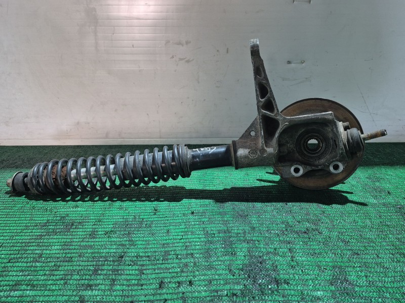 Recambio de mangueta delantera derecha para aixam 400 referencia OEM IAM   