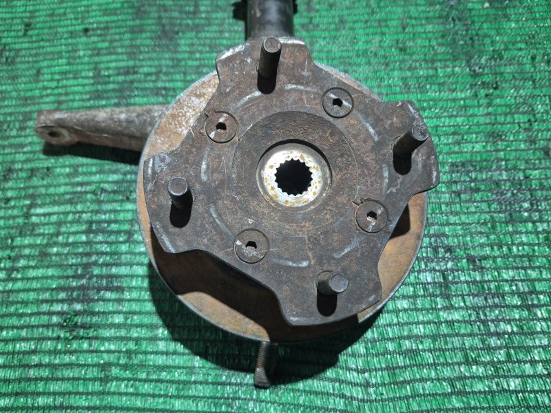 Recambio de mangueta delantera derecha para aixam 400 referencia OEM IAM   