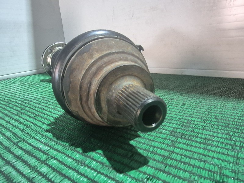 Recambio de transmision delantera izquierda para volkswagen passat berlina (3c2) advance referencia OEM IAM 1K0407271BJ 1K040727