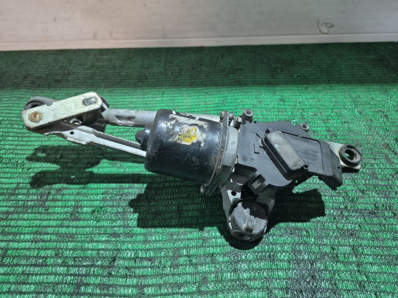 Recambio de motor limpia delantero para peugeot 107 referencia OEM IAM   