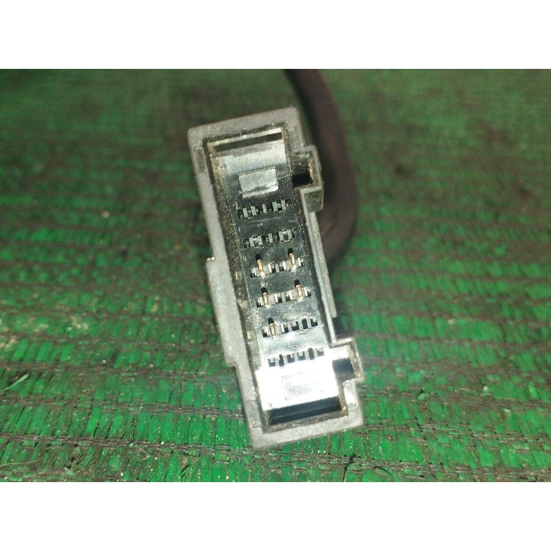 Recambio de retrovisor izquierdo para volkswagen golf iv (1j1) 1.4 16v referencia OEM IAM E90411900 E90411900 E90411900