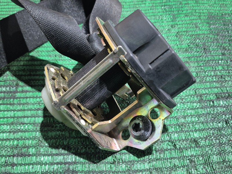 Recambio de cinturon seguridad trasero izquierdo para mercedes-benz clase m (w163) 400 cdi (163.128) referencia OEM IAM   