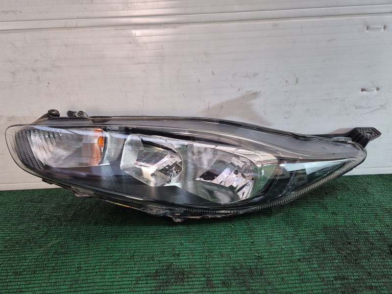 Recambio de faro izquierdo para ford fiesta vi (cb1, ccn) 1.25 referencia OEM IAM   