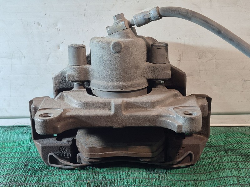 Recambio de pinza freno delantera derecha para volkswagen passat b6 (3c2) 2.0 tdi referencia OEM IAM   