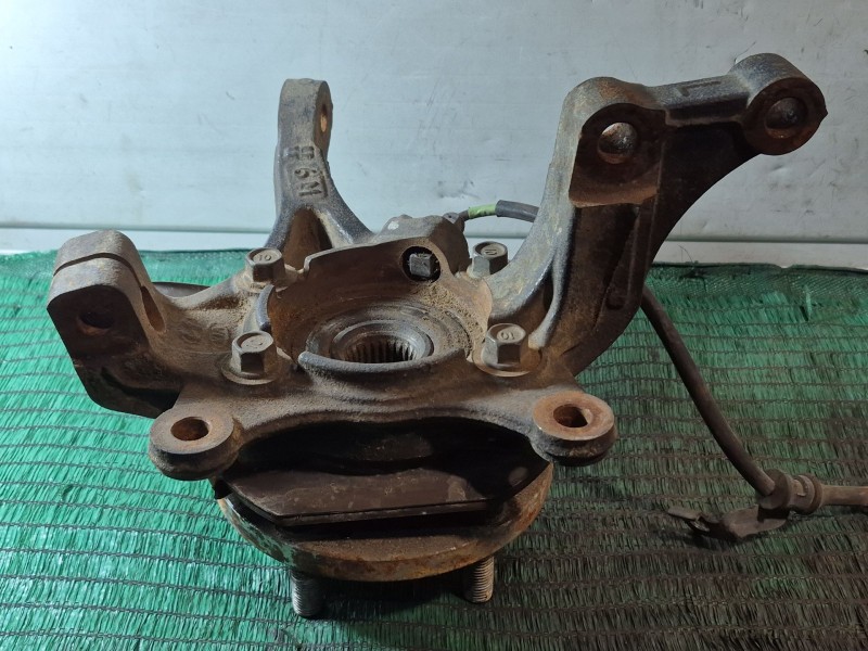 Recambio de mangueta delantera izquierda para hyundai i30 (gd) 1.4 referencia OEM IAM 51715A500 51715A500 51715A500