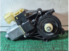 Recambio de motor elevalunas delantero izquierdo para ford fiesta vi (cb1, ccn) 1.25 referencia OEM IAM C7Y2A 0130822618 8A6114A