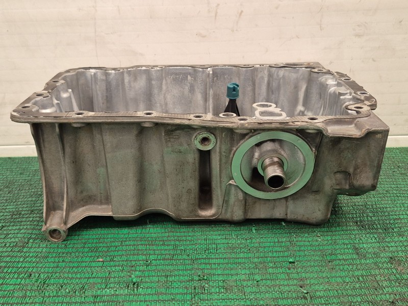 Recambio de carter para audi a1 sportback (gba) 30 tfsi referencia OEM IAM   