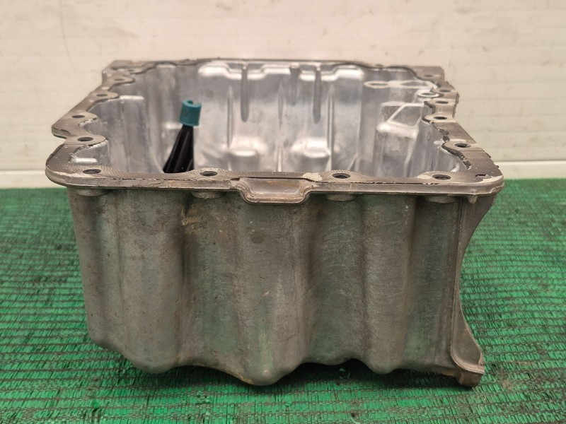 Recambio de carter para audi a1 sportback (gba) 30 tfsi referencia OEM IAM   