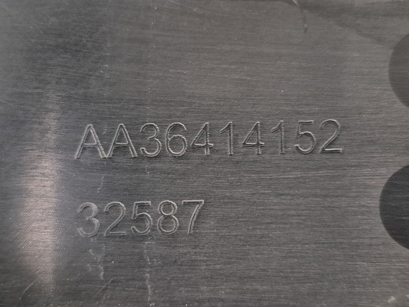 Recambio de rejilla delantera para citroën c4 picasso referencia OEM IAM AA36414152 AA36414152 AA36414152