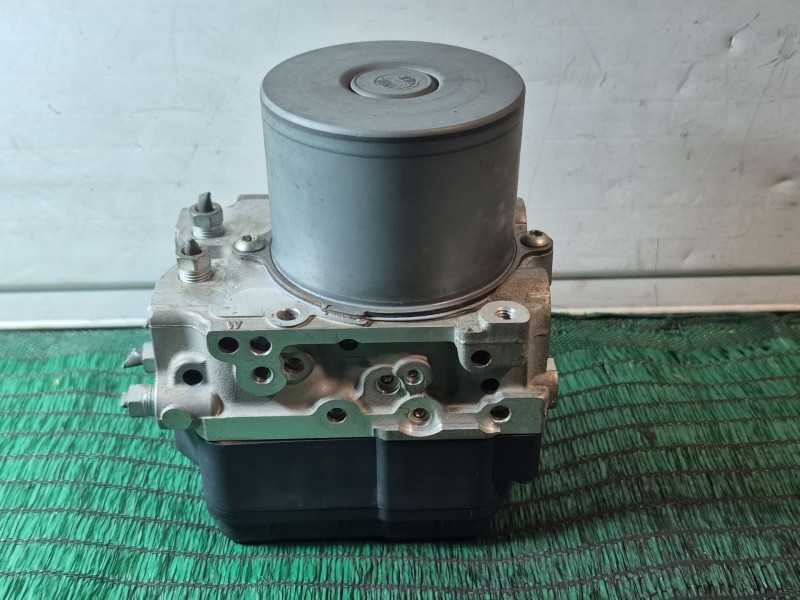 Recambio de abs para toyota rav 4 iii (_a3_) 2.2 d (ala35_) referencia OEM IAM   
