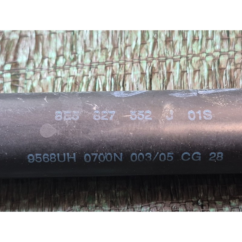 Recambio de amortiguadores maletero / porton para citroën c4 berlina referencia OEM IAM 8E5827552J01S 9568UH 9568UH