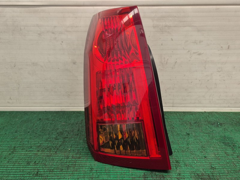 Recambio de piloto trasero izquierdo para cadillac cts 3.0 referencia OEM IAM 10010605 25746425 25746425