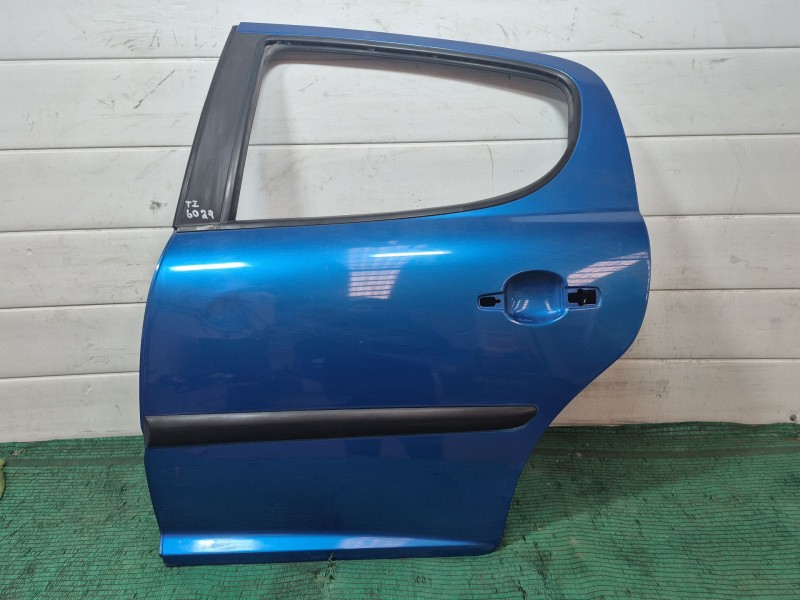 Recambio de puerta trasera izquierda para peugeot 207/207+ (wa_, wc_) 1.6 hdi referencia OEM IAM   