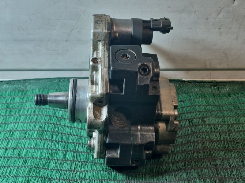 Recambio de bomba inyeccion para kia sorento i (jc) 2.5 crdi referencia OEM IAM   