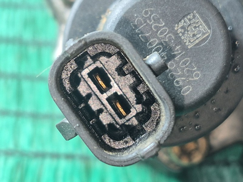 Recambio de bomba inyeccion para kia sorento i (jc) 2.5 crdi referencia OEM IAM   