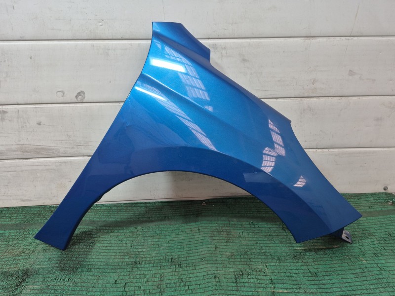 Recambio de aleta delantera derecha para peugeot 207/207+ (wa_, wc_) 1.6 hdi referencia OEM IAM   