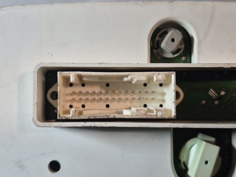 Recambio de cuadro instrumentos para ford focus berlina (cak) trend referencia OEM IAM   