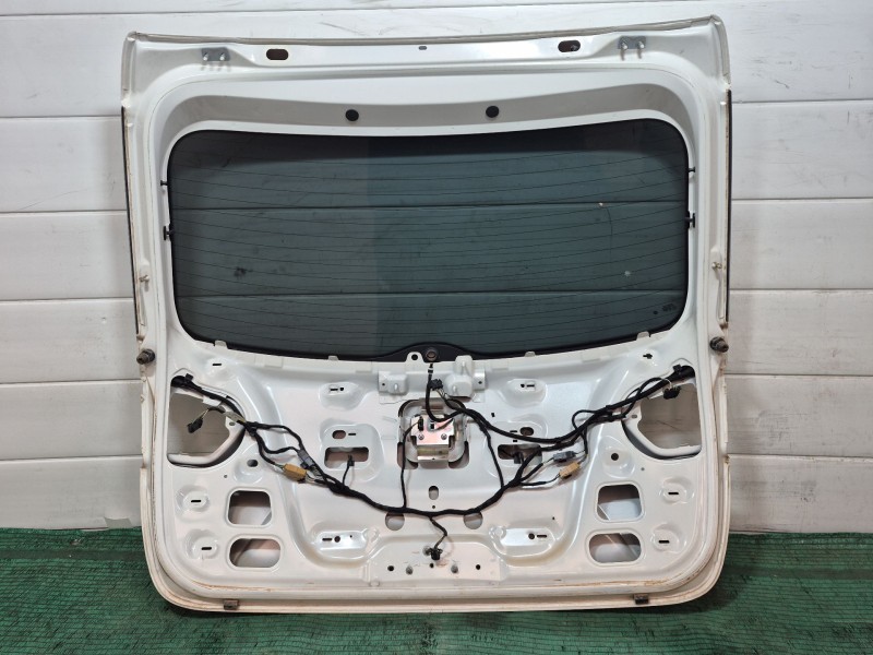 Recambio de porton trasero para seat ibiza iv st (6j8, 6p8) 1.6 tdi referencia OEM IAM   