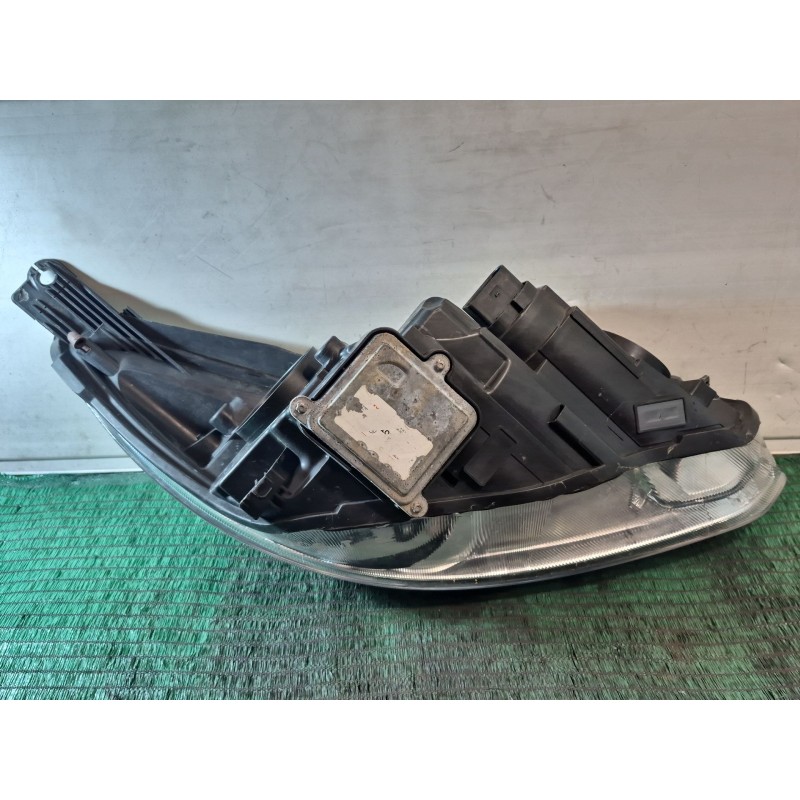 Recambio de faro derecho para ford focus iii 1.5 tdci referencia OEM IAM   